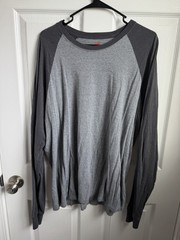 Hanes X-Temp Men’s Long Sleeve Colorblock T-Shirt Gray XL Cotton Blend