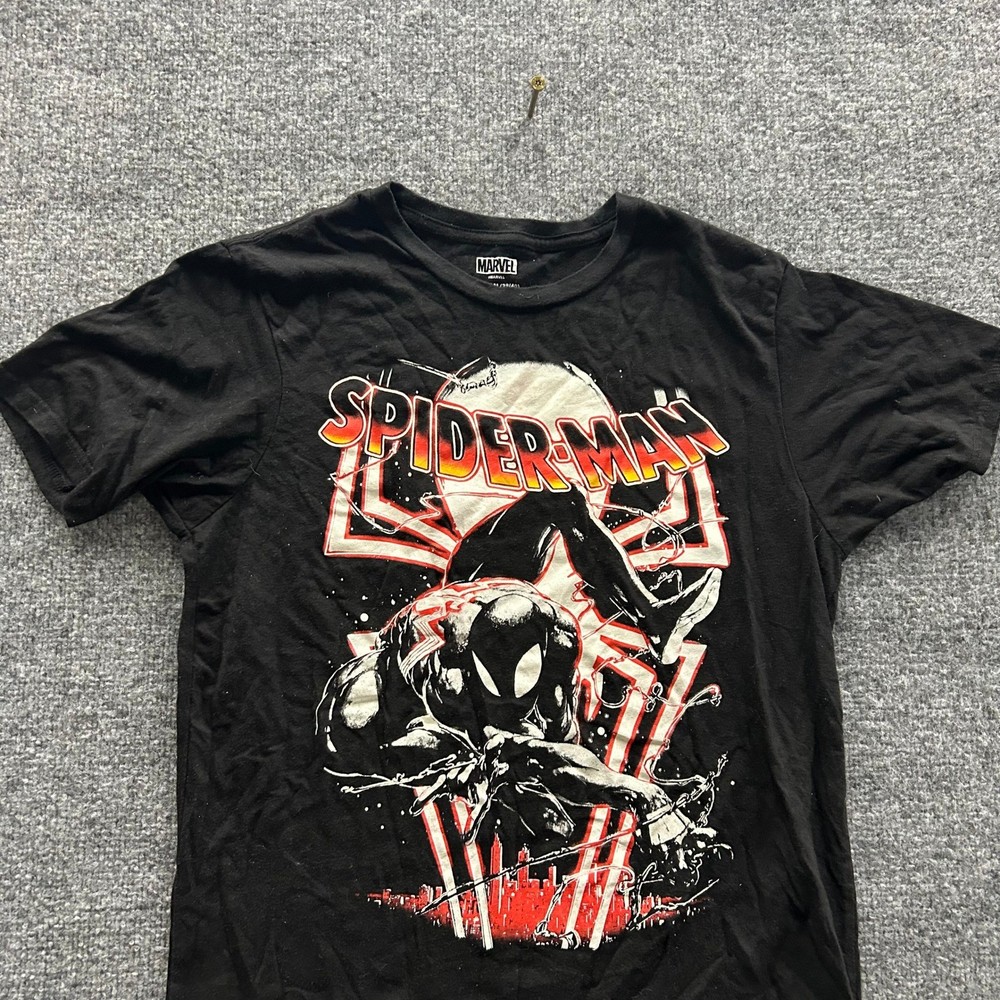 Marvel T-Shirt Mens Size M Black Spider-Man Graphic Print Short Sleeve Crew Neck