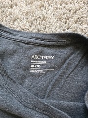 ARCTERYX Spellout Arc’word T-Shirt Short Sleeve Men’s XL X-LARGE Gray Black Logo