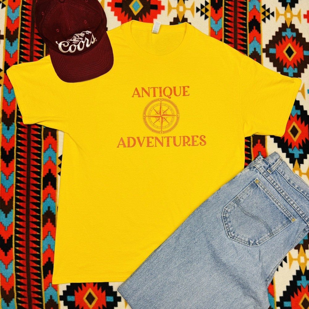 Jerzees Dri-Power Yellow Graphic Men’s T-Shirt Antique Adventures Size L