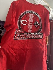 2010 Cincinnati Reds Central Division champs T-shirt NWT