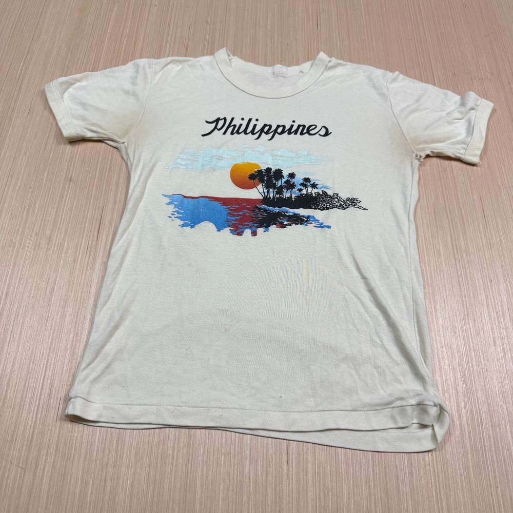 70s Vintage Philipines Sunset Souvenir T Shirt XS tourist 80s beach surf