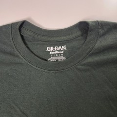 Gildan DryBlend Men’s Large Short Sleeve Crew Neck T-Shirt Dark Green 50/50 NWOT