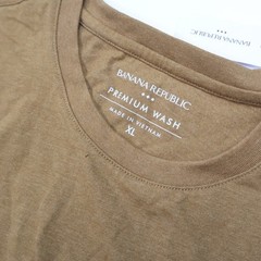 Banana Republic Men’s XL Short Sleeve Crew Neck Premium T-Shirt Beige Mustard