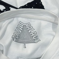 Palace Chronicles Shirt Mens Large White Graphic Long Sleeve Crew Neck Top