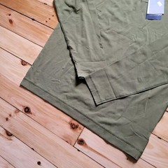 New Public Rec Henley Shirt Mens Medium Go To Slim Green Performance Stretch
