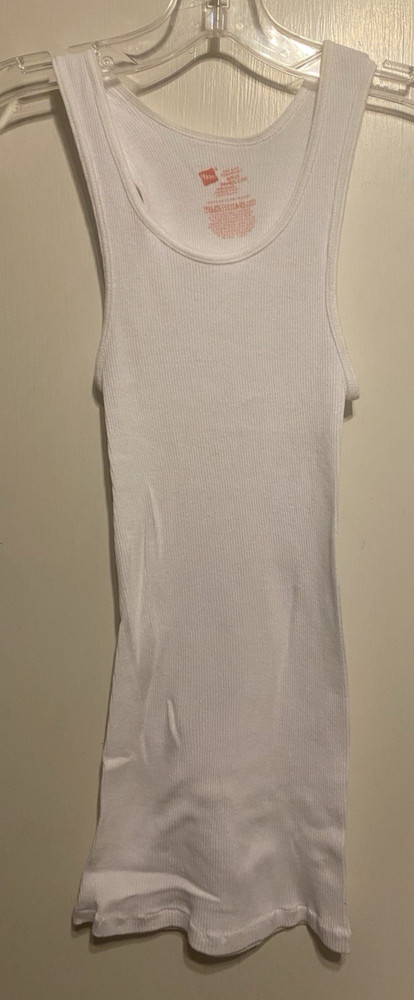 Hanes Men’s Ribbed Cotton Soft breathable Tank Top No Tag Size Small NWOT Lot of