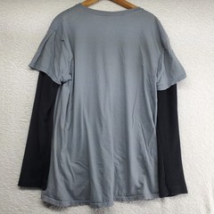 Men’s Twofer T-Shirt XL Black Gray Waffle Knit V-Neck Y2K Grunge Skater