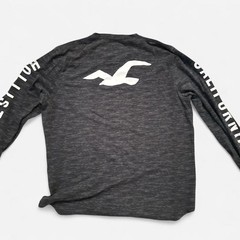 Hollister-co Men’s Grey and Black T-shirt