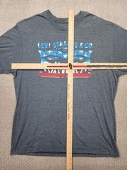 Levis Shirt Mens Large Gray Original Riveted Graphic Tee Patriotic USA