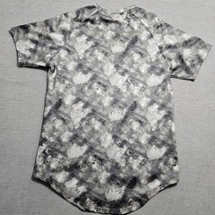 Vie + Riche Paris Camo Graphic T-Shirt Medium Grey Digital Print Curved Hem