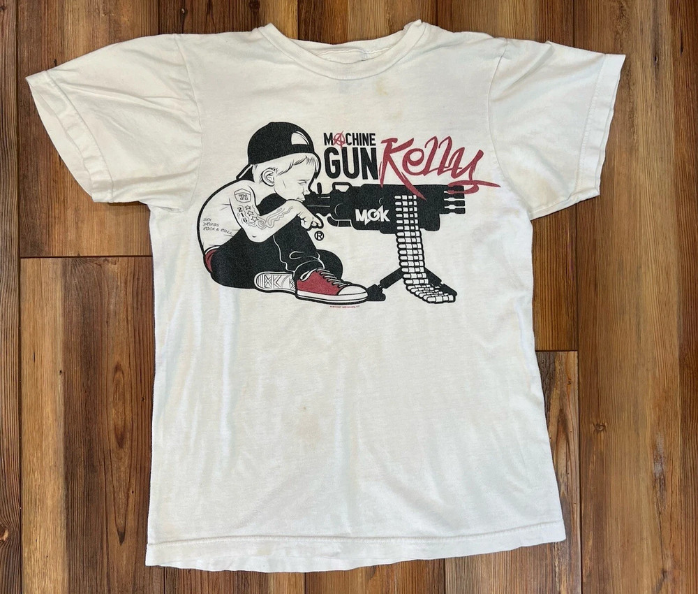 Machine Gun Kelly Lace Up Tour 2012 Graphic Multicolor Short Sleeves T Shirt