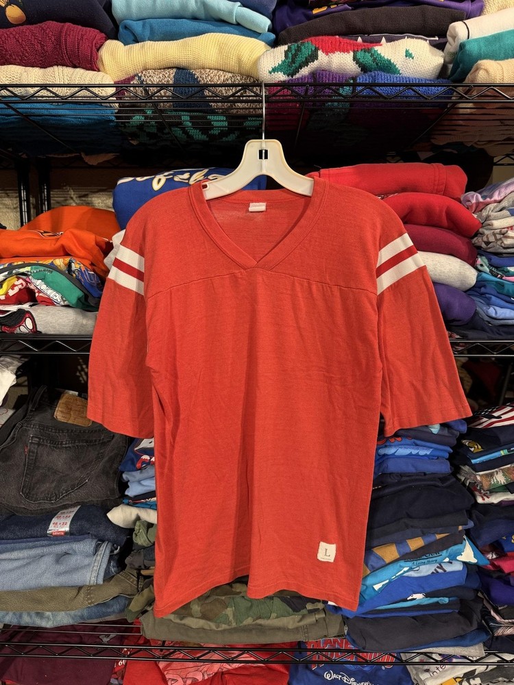 Striped Varsity Football V-Neck Shirt Mens medium Red Made USA Jersey Tee Top