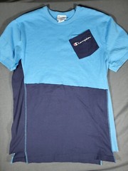 Champion Reverse Weave Men’s Shirt Size Large Dark And Light Blue T-shirt