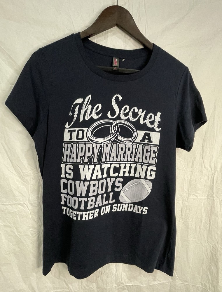 District Made The Secret To Happy Marriage T Shirt Men’s Size Large L Black