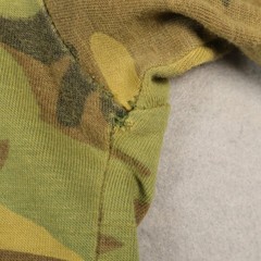 Rothco Woodland Camo Pocket Tee Men’s Small Distressed Military
