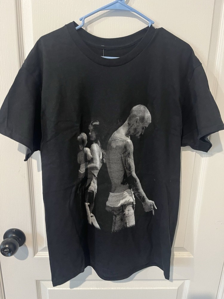 SWAG Graphic T-Shirt Black Size Large – Tracklist Print Tee