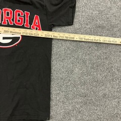 Champion T-Shirt Mens Size S Black Georgia Bulldogs NCAA Graphic Crew Neck Tee