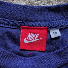 Nike T-Shirt Mens Medium Red Navy Yellow Colorblock Embroidered Logo