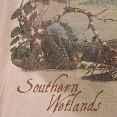 Southern Wetlands Okefenokee Shirt Mens Medium Beige Wildlife Graphic Tee Gildan