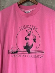 Vintage 1990s Fairbanks Symphony Orchestra Bear Pink Hanes Single Stitch Tee XL
