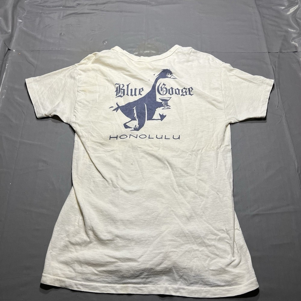 Vintage 70s Blue Goose Tavern Honolulu Hawaii T-Shirt Hanes Sz L (Fits Smaller)