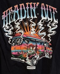 Box Set Headin Out Hippie Flower Shroom Bus Skeleton Men’s Black T Shirt Size M