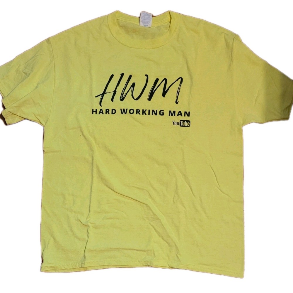 Hard Working Man Graphic T Shirt Mens Large Yellow