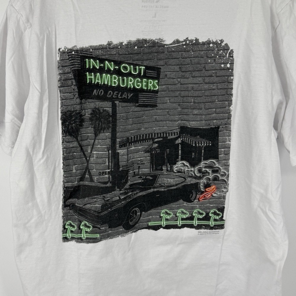 In-N-Out Burger Nevada Neon Graphic T Shirt Men’s Large White Retro Car USA Tee