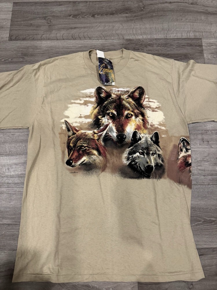 Vintage 1993 Expressions NWT Wolf Shirt Mens XL Made In USA Wrap around Print A1