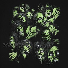 Zombie Pile T-Shirt Black Green Walking Dead Bite Scream Halloween costume