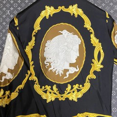 Versace Medusa Cameo silk shirt Size 42-EU NWT Formal Make A Statement