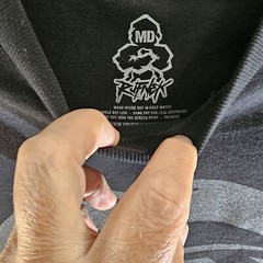 Rufnek T Shirt Size Med Teeth Motif