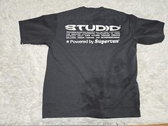 Studio Supervsn M T-Shirt Gray Short Sleeve Distressed* Powered Educate Design