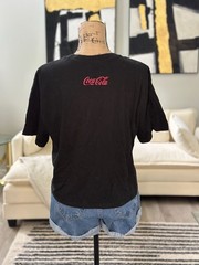 Coca-Cola Atlanta Georgia Peach Graphic Cropped T-Shirt