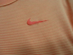 Nike Shirt Extra Large Adult Yellow Athletic Stretch Swoosh Logo Modern Fit Mens