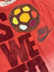 Vintage Nike Sportswear Diski Mens XL Red Ombre Graphic Soccer Raglan Crew Tee