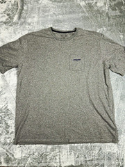 Patagonia Men’s XXL Gray Knit Cotton Blend Crew Neck Pocket Logo Graphic T-Shirt