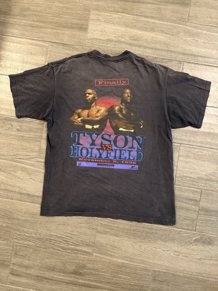 Vintage Mike Tyson vs Holyfield 1996 Shirt Men’s XL MGM Single Stitch USA RARE