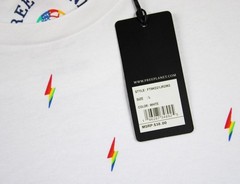 Free Planet Mens Pullover T Shirt L Short Sleeve Tee Crew Neck Pride White Multi