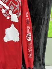 Maui Mens Red Long Sleeve Jersey t-shirt W/Graphic Print Front & Sleeves Sz Lg