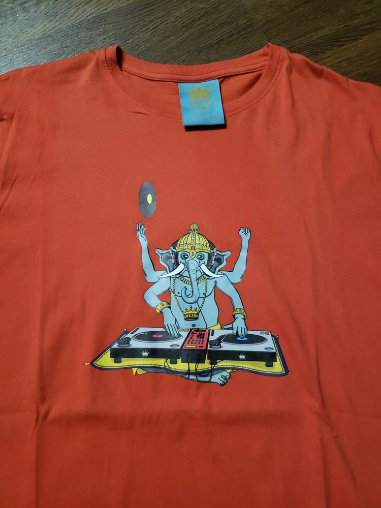 Dirty SMART DJ Ganesh Music Is My Religion M T-Shirt