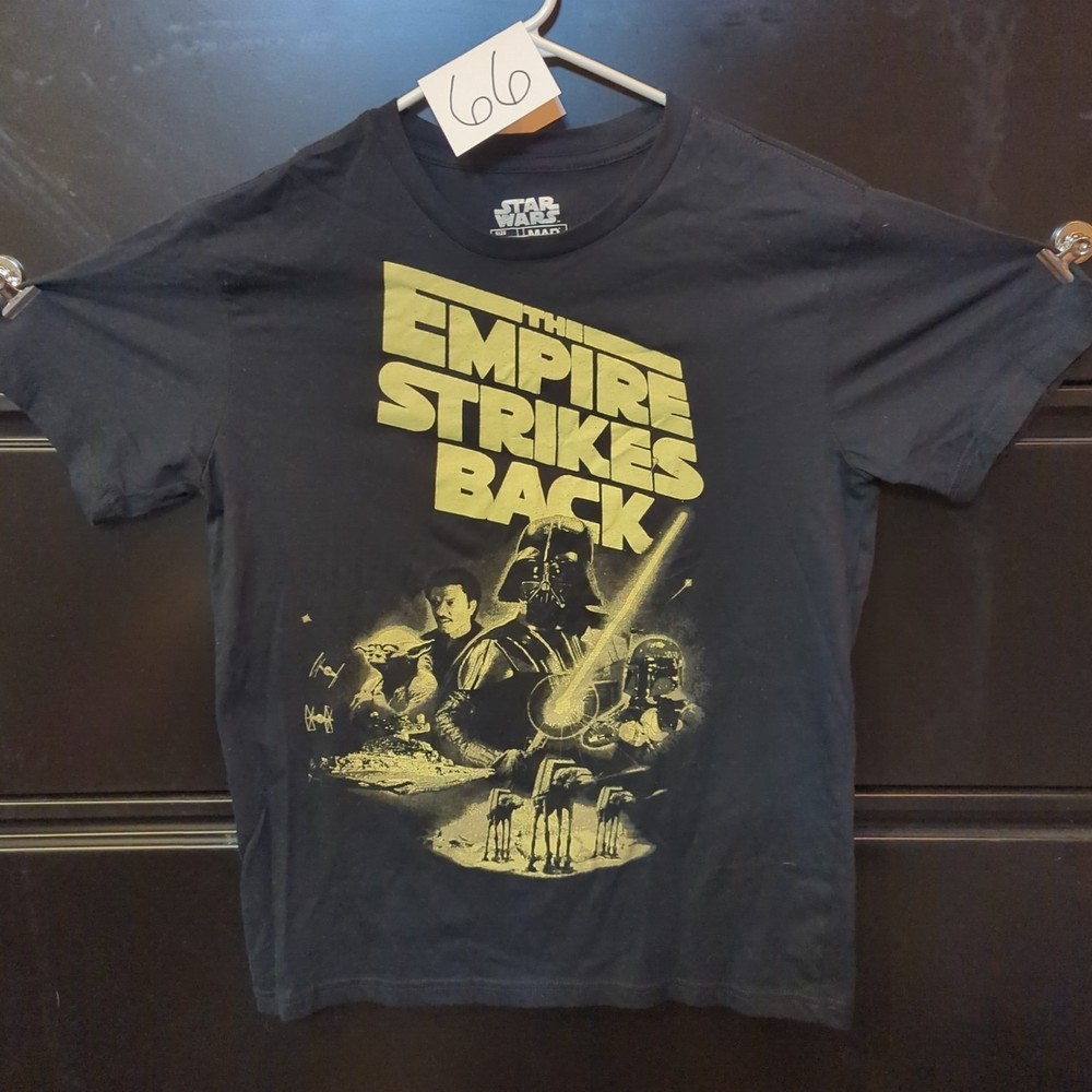 Star Wars Disney The Empire Strikes Back T-shirt Size M Very Soft Material
