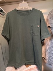Dickies Men’s Regular Fit XL/TG Green Crew Neck Short Sleeve Pocket Logo Tee