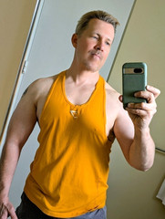 MEN’S STRINGER TANK TOP Gymshark Gold Racerback Bodybuilding Gym Drop Arm MEDIUM