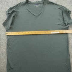 Vince Shirt Mens Medium Gray V Neck Short Sleeve Pima Cotton Casual
