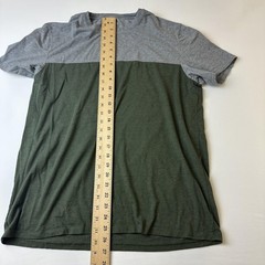 APT 9 Shirt Mens Large Gray Olive Green Premier Flex Crewneck Casual Tee Soft