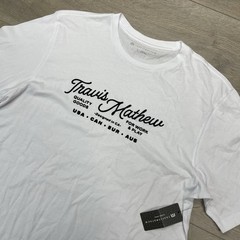NWT Travis Mathew Whte Cursive Script T Shirt Men Sz L Casual Prep Golf