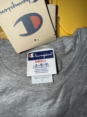 Champion Adult Short Sleeve Stylish T Shirt Casual Plain T-Shirt – T525C Small