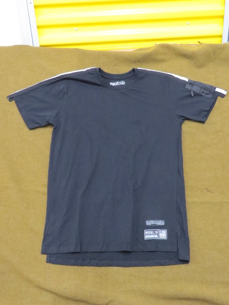 Brooklyn Xpress Men’s Black T-Shirt XL 100% Cotton Crew Neck Zipper Pocket NWOT
